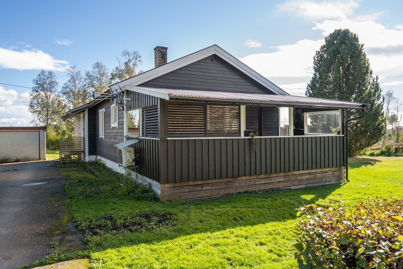 10859-9669.jpg Galleribilde