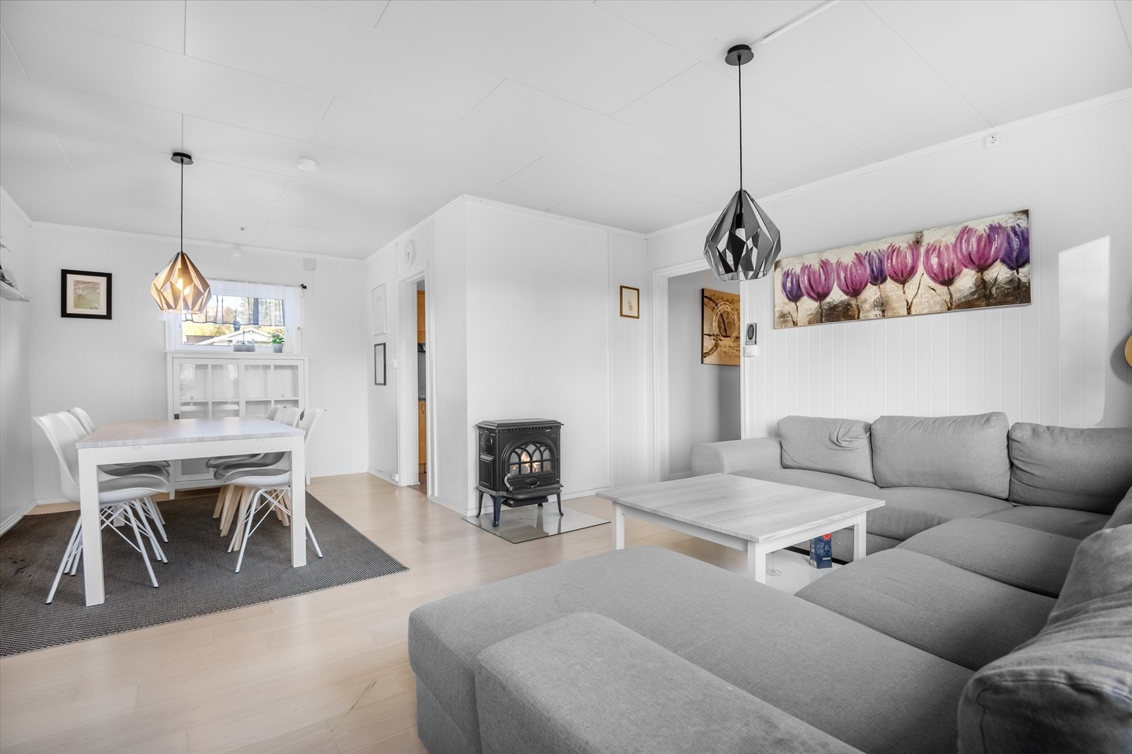 10859-9573.jpg Galleribilde