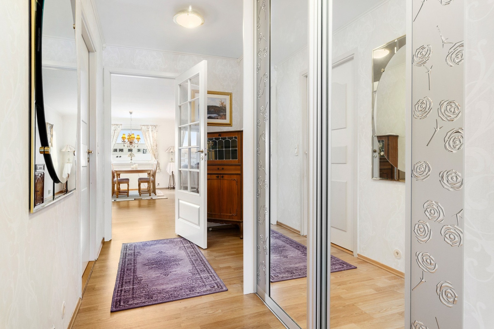 Tips til deg- ta med målbånd eller annet måleverktøy til visning. Ta også mål av eventuelle egne møbler før du går på visning. Galleribilde