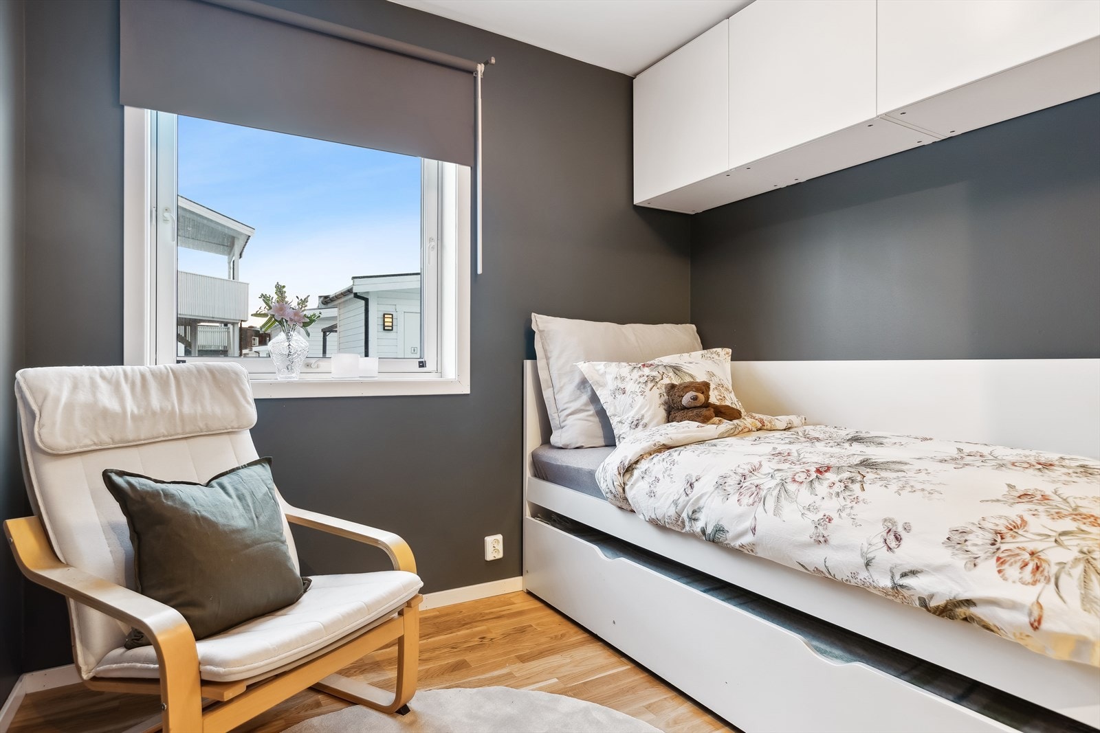 Det andre soverommet kan også benyttes som kontor eller hobbyrom Galleribilde