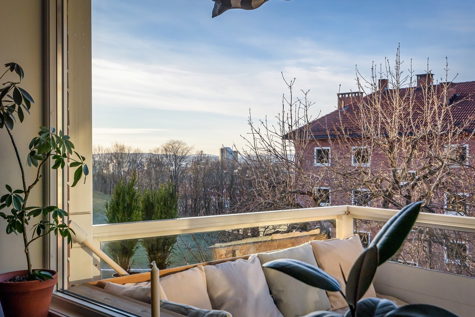Velkommen til Grenseveien 17A, presentert av Schala & Partners avd. Bjørvika / Gamle Oslo ved Mats Ergo, tlf. 915 66 081. Galleribilde