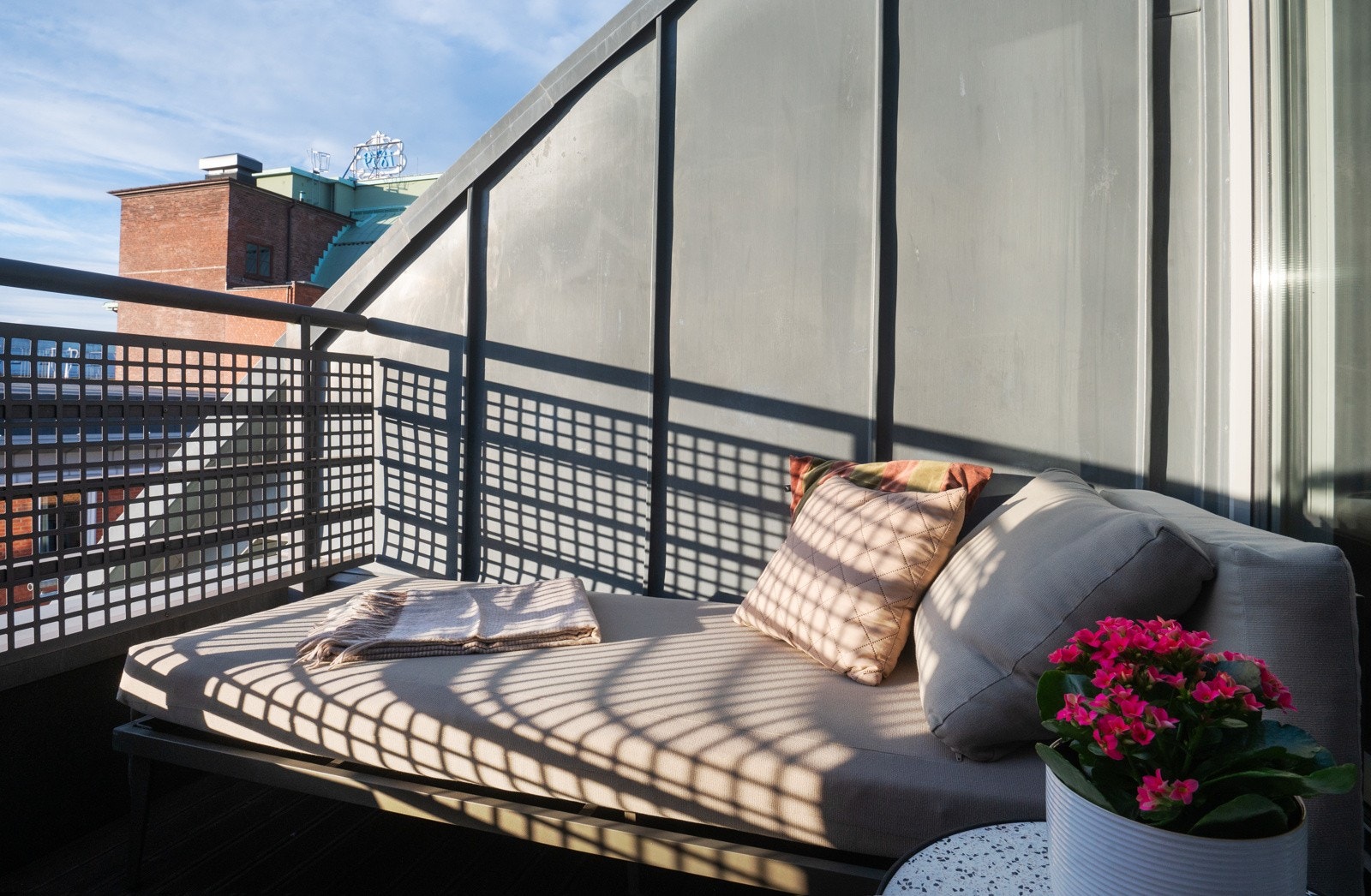 Her kan du nyte solen fra ca. 15 til 21 på sommertid Galleribilde