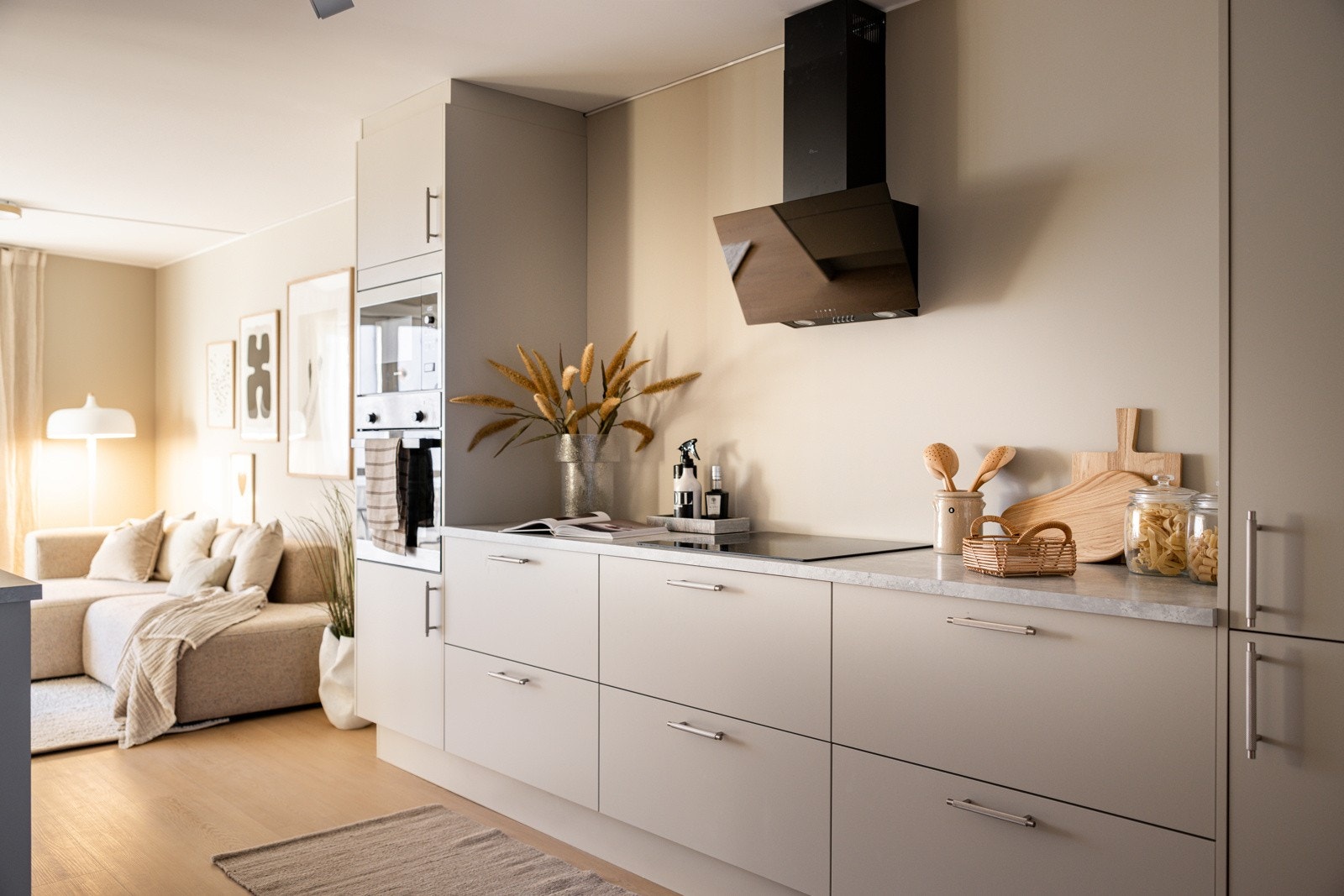 Helt nytt og lekkert kjøkken fra den danske kvalitetsleverandøren HTH. Galleribilde