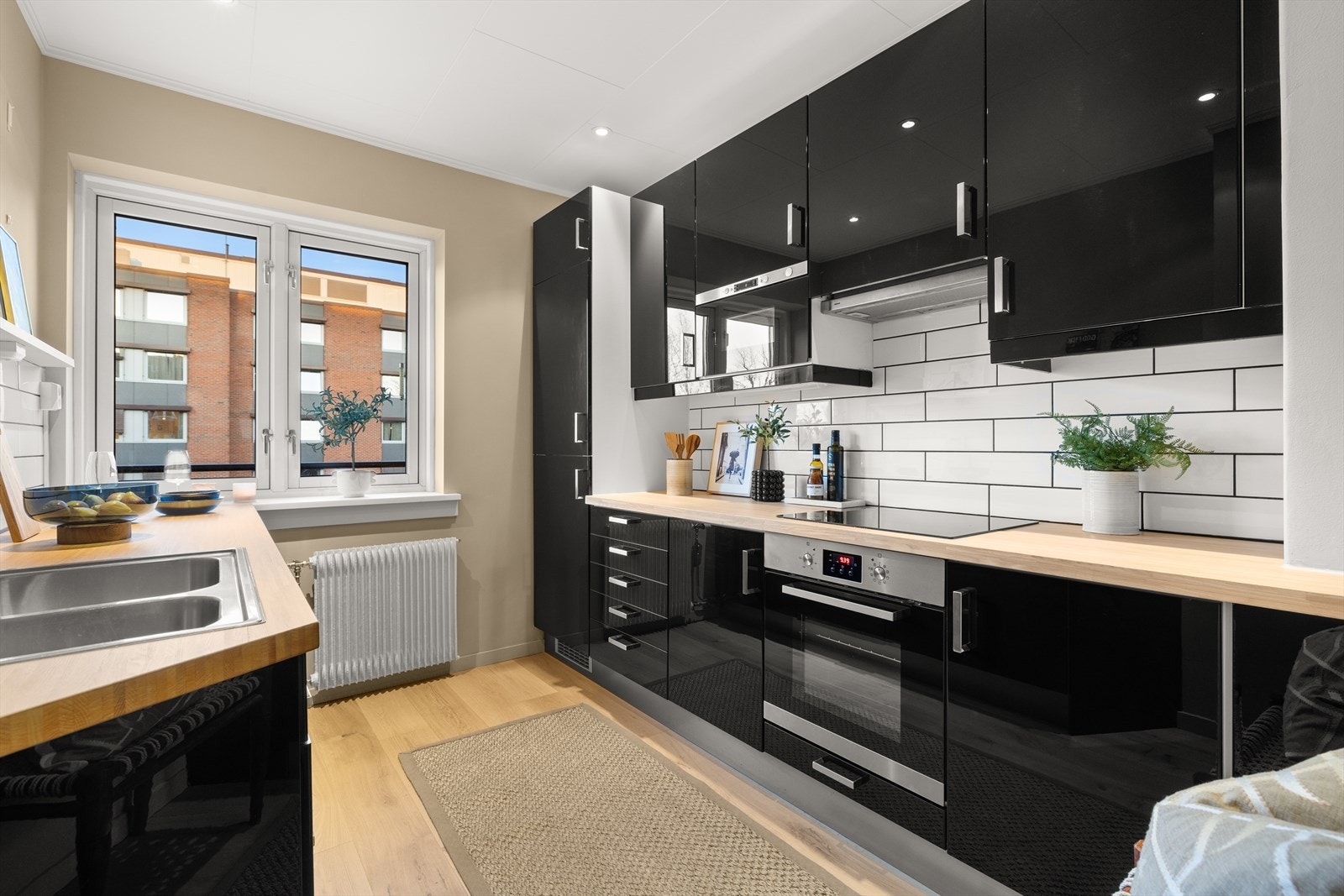 Meget pent separat kjøkken. Galleribilde