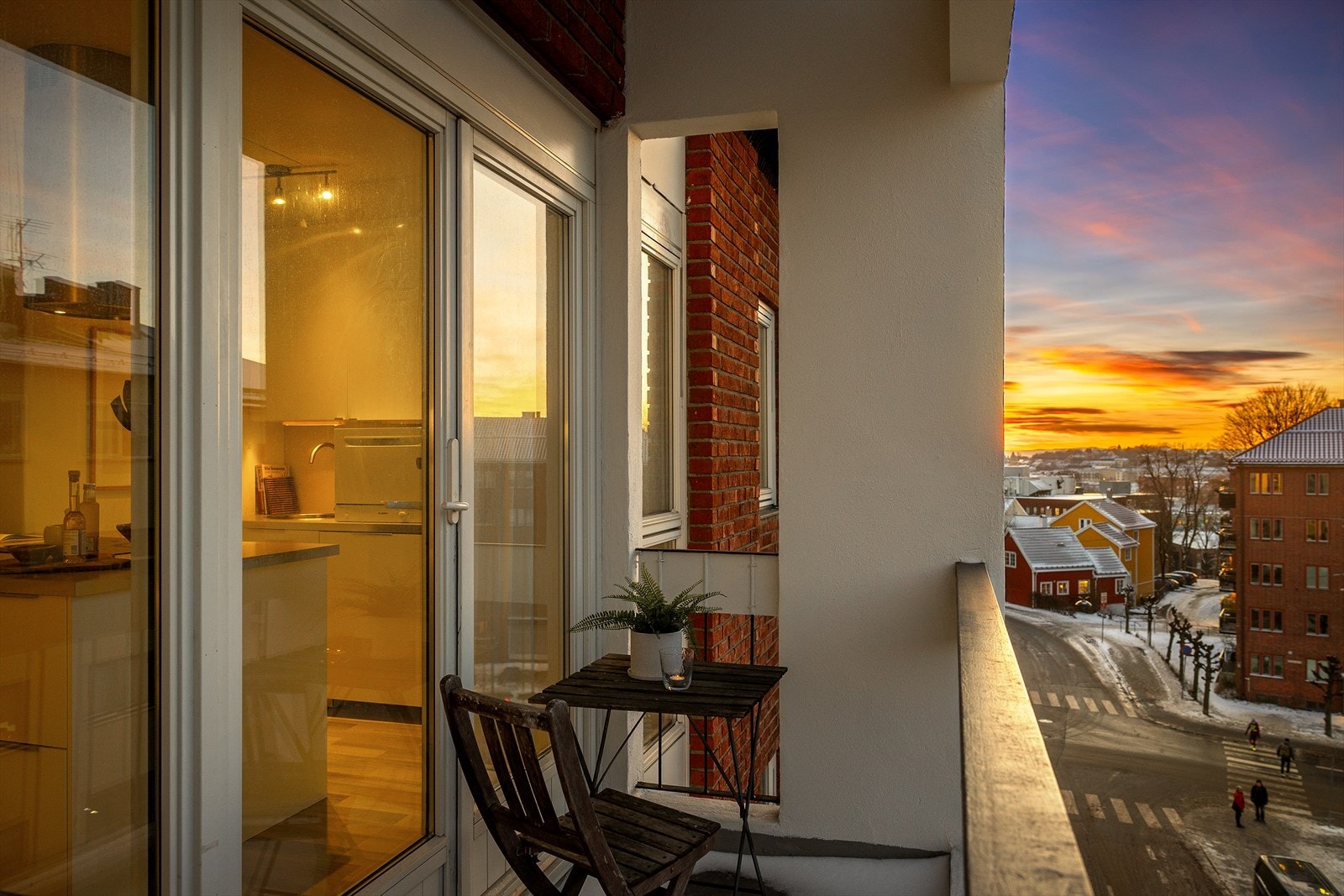 Her kan du enkelt innrede med utemøbler, beplantning og gassgrill. Galleribilde