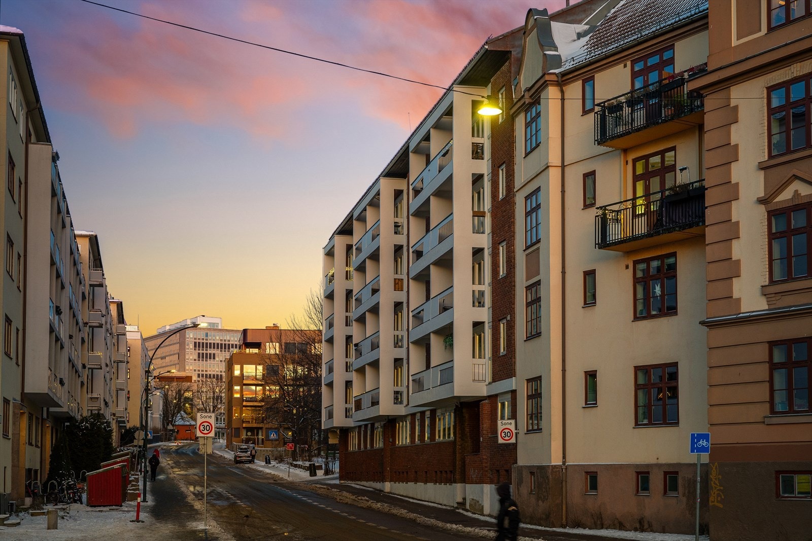 Leiligheten ligger i et attraktivt og sentralt boligområde på Torshov. Galleribilde