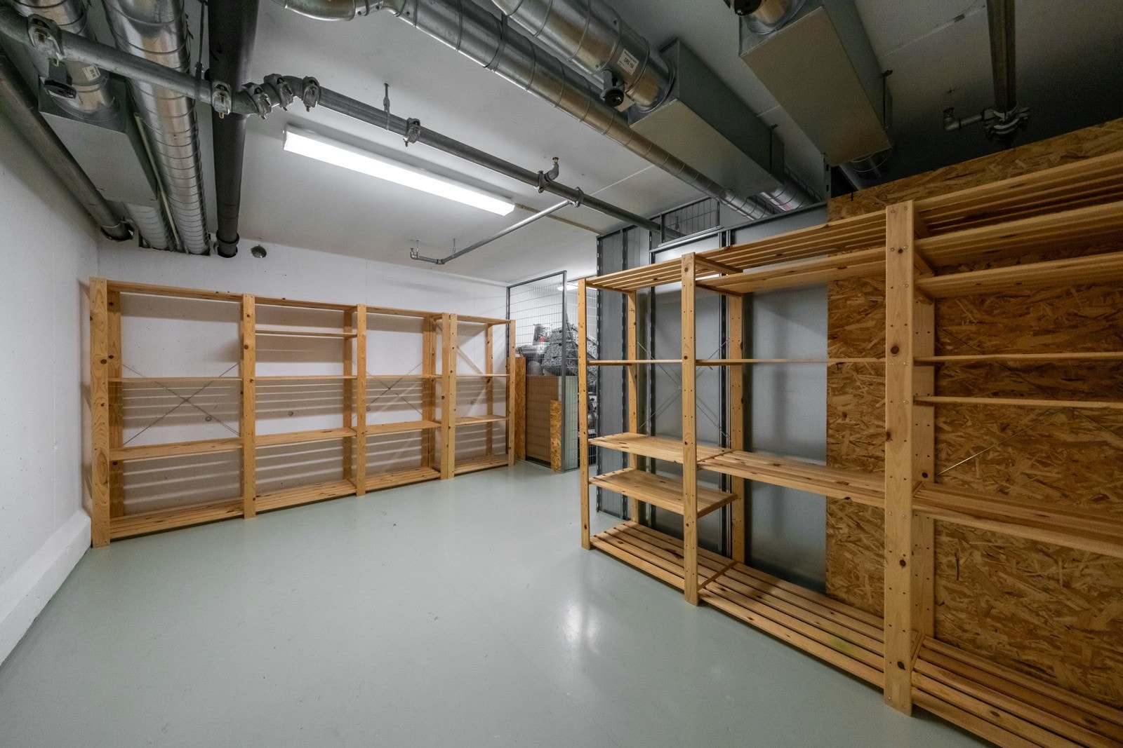 Med leiligheten følger en kjellerbod på 16 kvm. Galleribilde