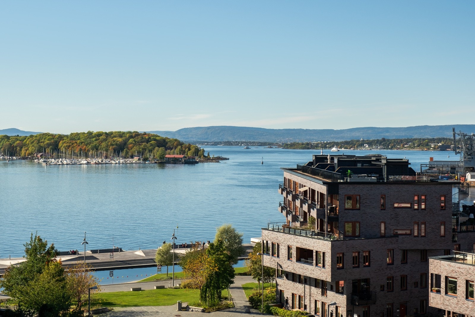Her bor dere med sjøen som nærmeste nabo! Galleribilde