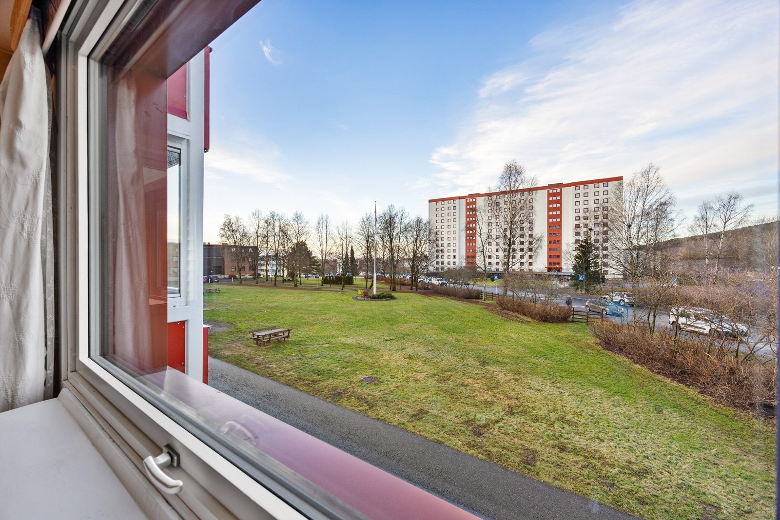 Kort vei til Kalbakken med butikker og gode servicetilbud Galleribilde