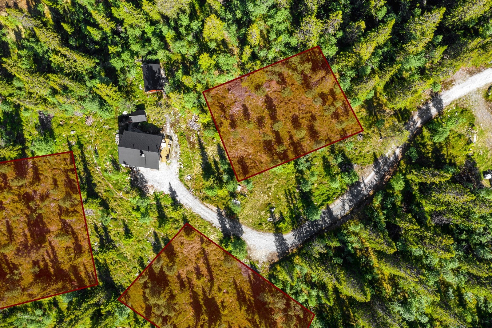 Skisse av tomtegrenser er ikke nøyaktige, men kun for å vise tomtene. Se vedlagt matrikkelbrev til hver tomt. Galleribilde