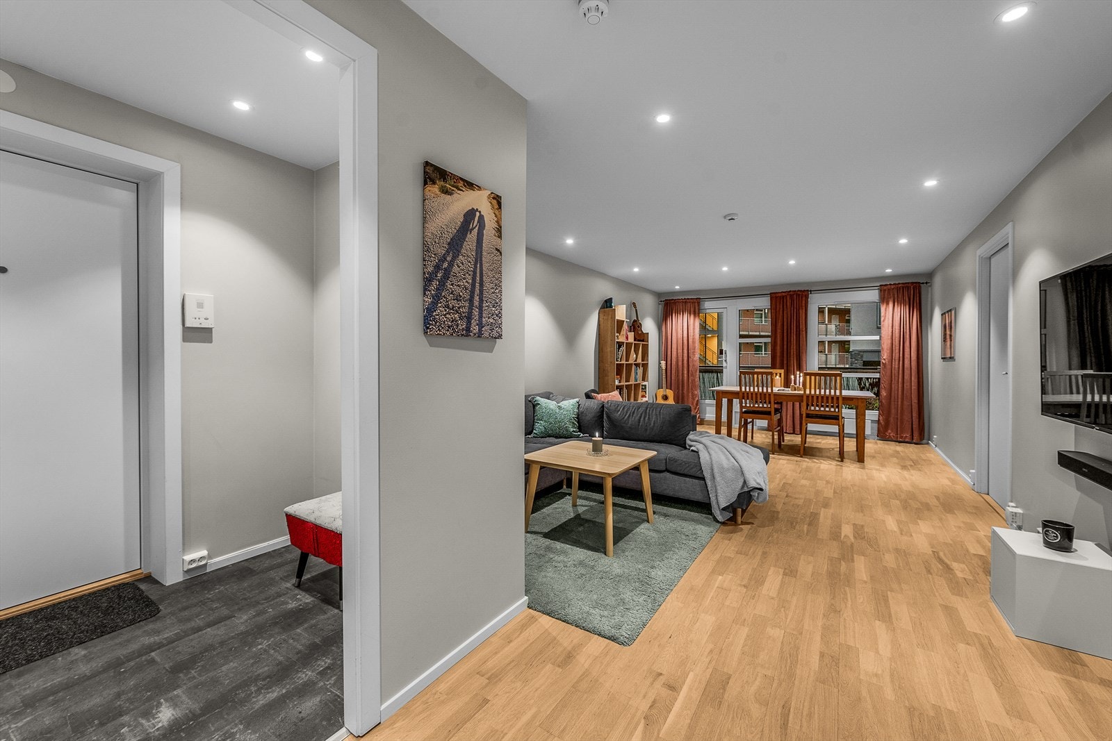 Vi går videre inn..... Galleribilde