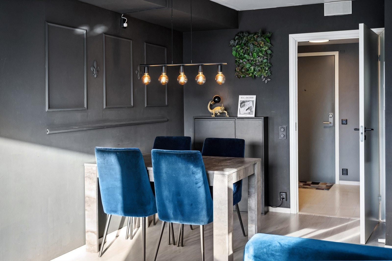 God plass til egen spisegruppe. Galleribilde