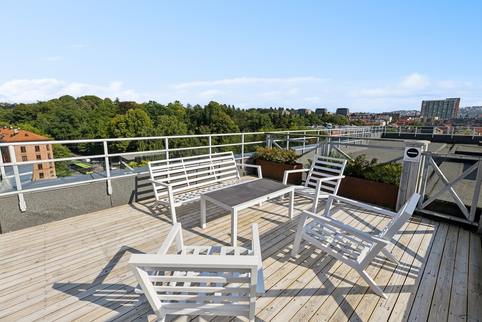 Felles takterrasse. Galleribilde