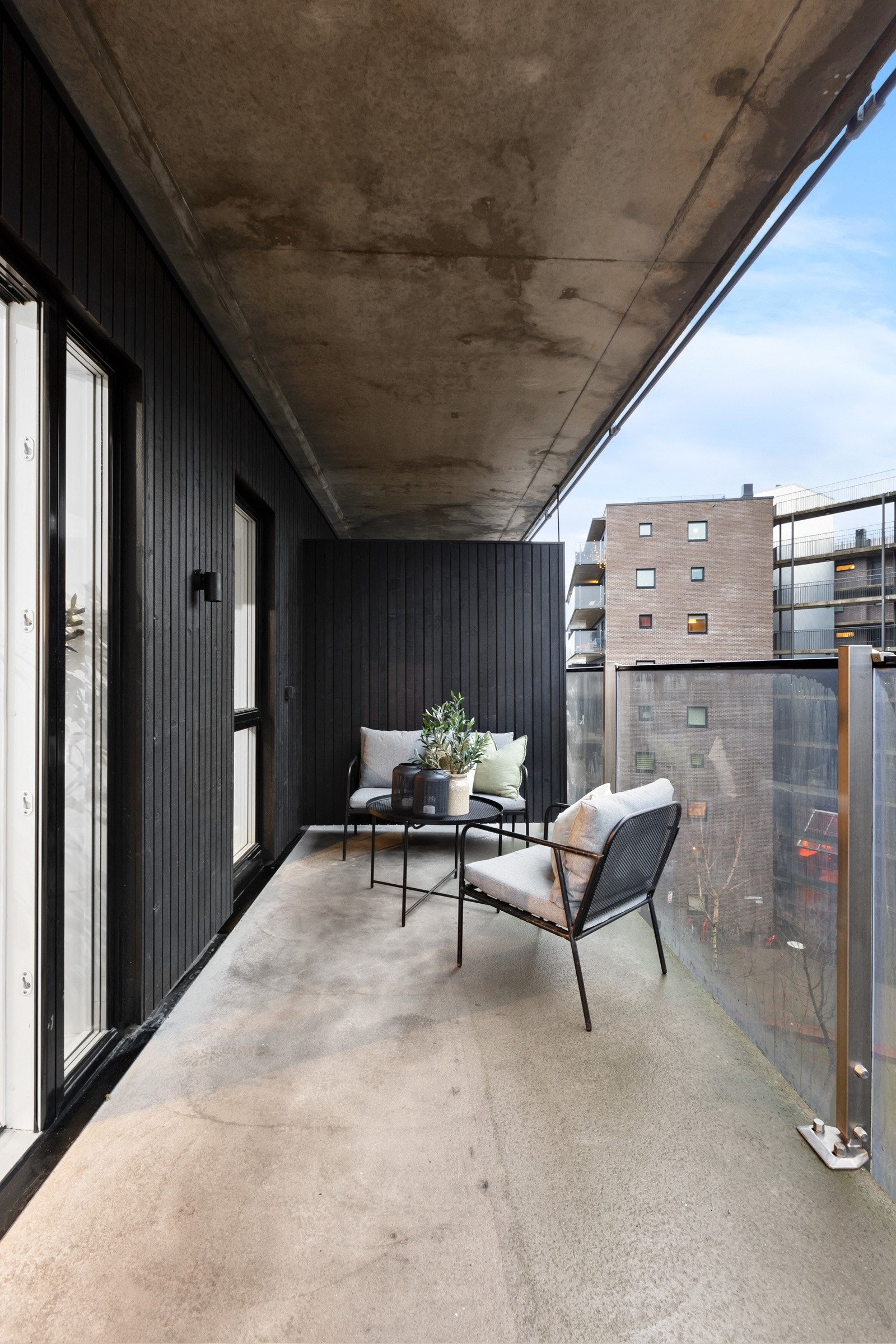 Balkongen har lite innsyn Galleribilde