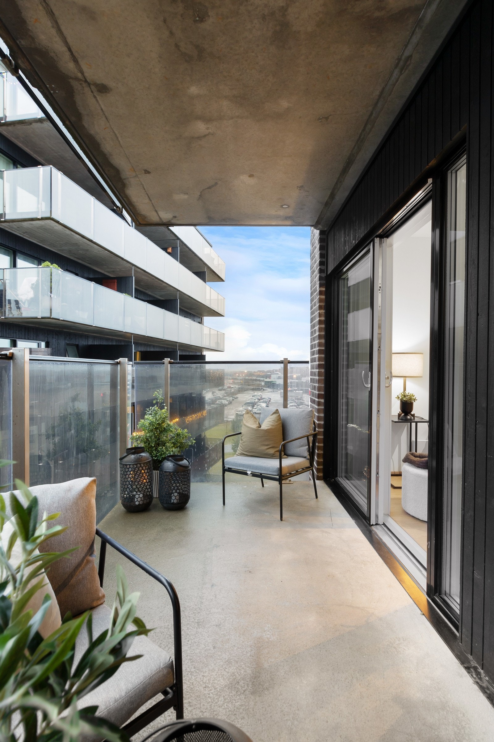 Her er det god plass til utemøblering Galleribilde