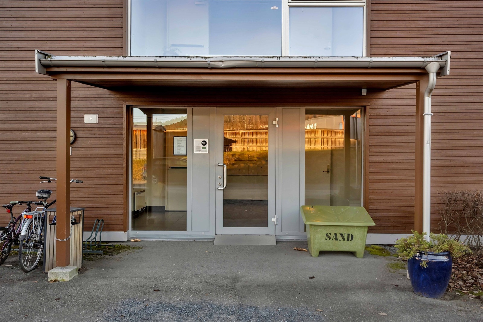 Inngangsparti Galleribilde