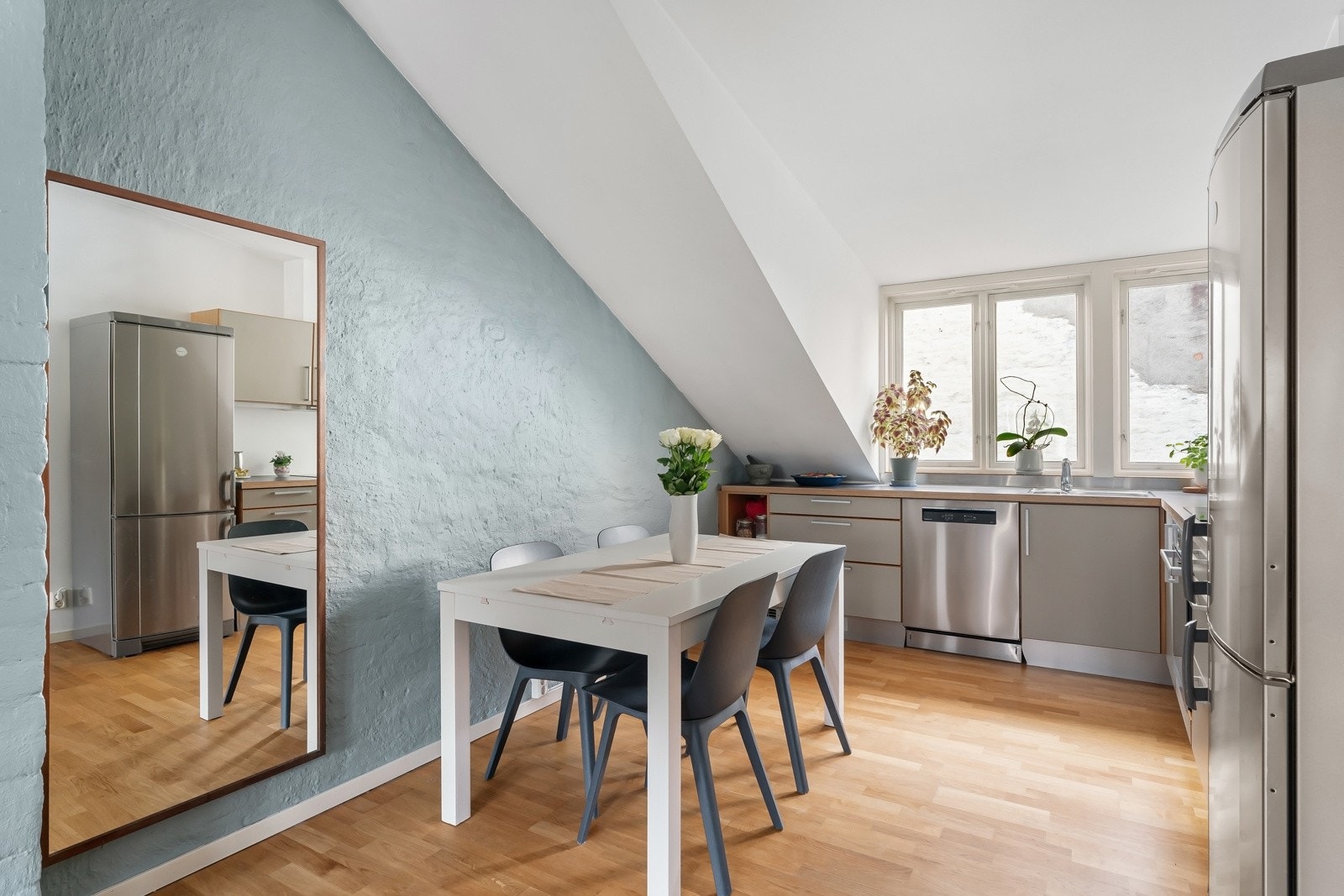 Ta kontakt med megler dersom oppsatte visninger ikke passer. Galleribilde