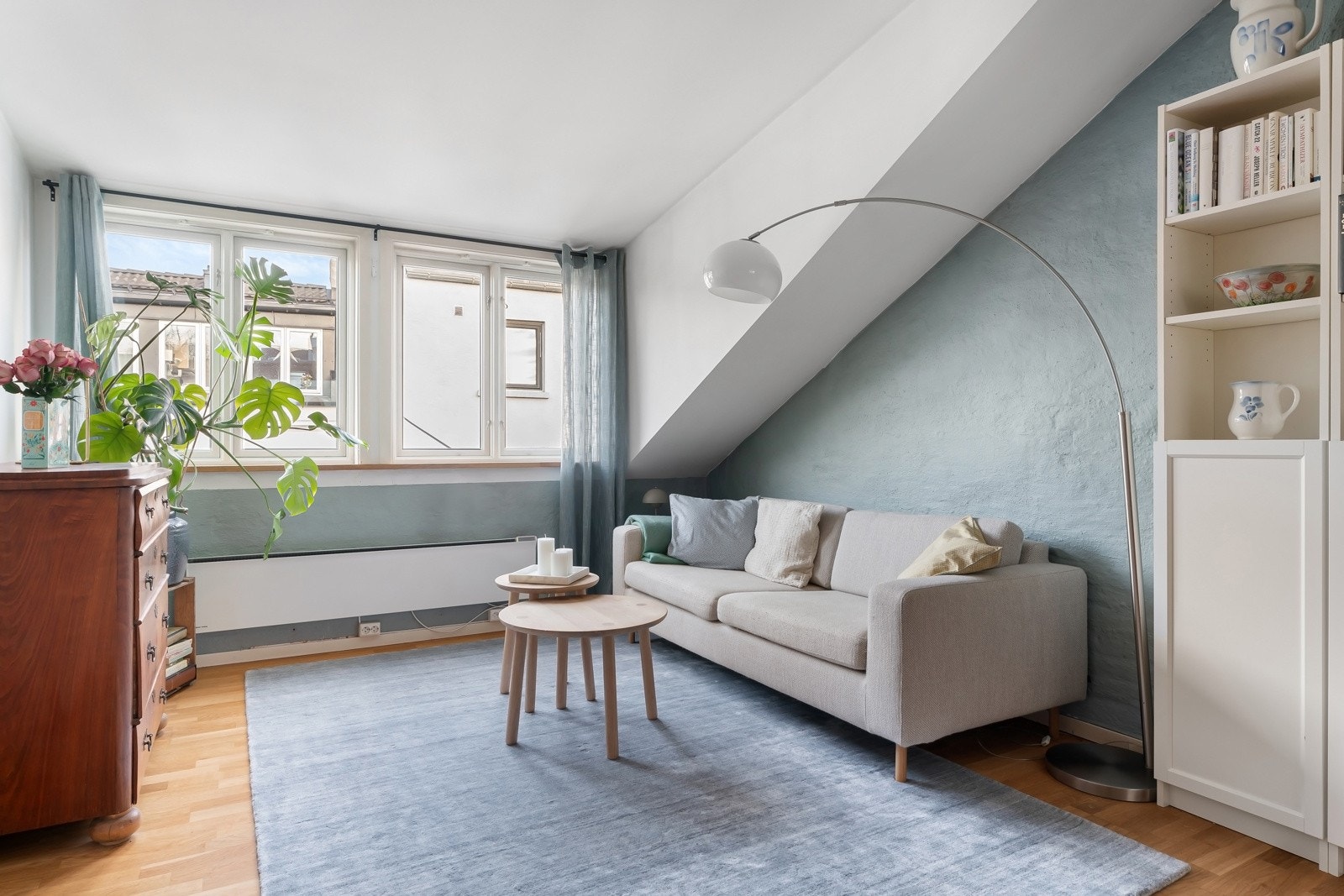 Ark på begge sider gir ekstra god takhøyde og lysforhold. Galleribilde