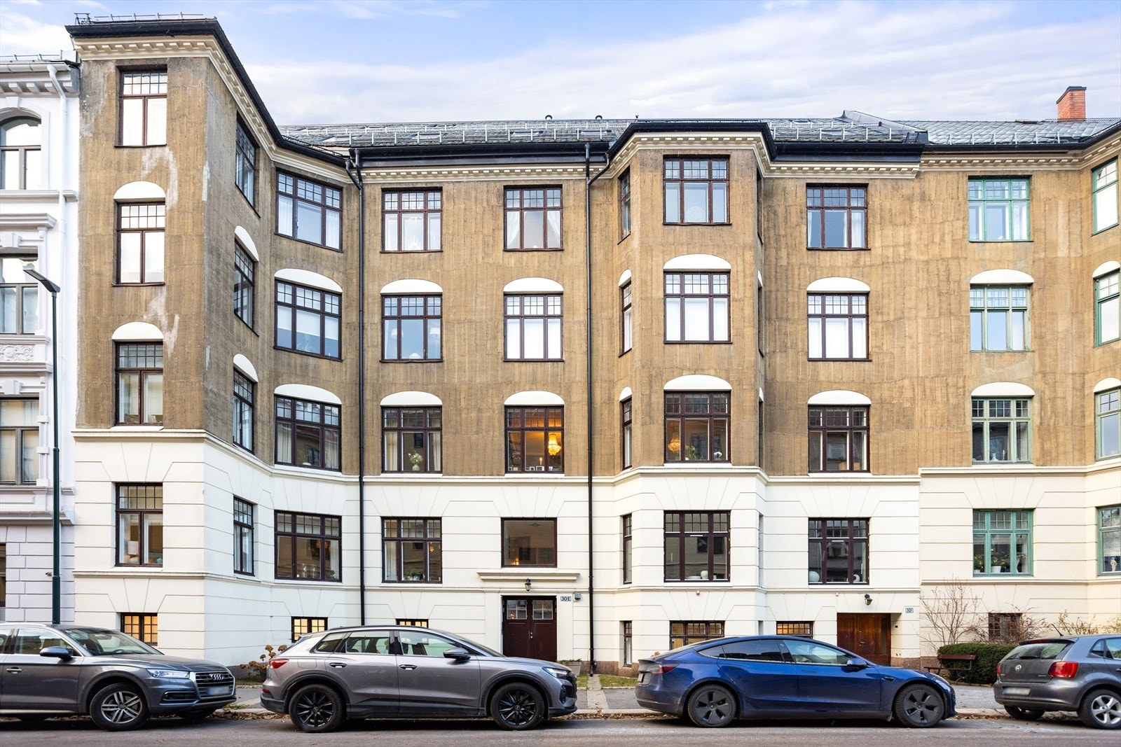 Svært lekker og klassisk bygård på en av Frogners beste beliggenheter. Galleribilde