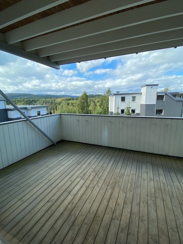 Romslig overbygget balkong Galleribilde