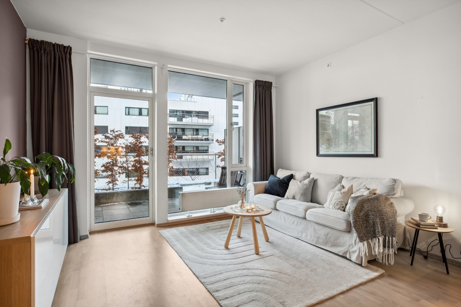 Velkommen til en flott 3-roms, i et bygg fra 2019. Galleribilde