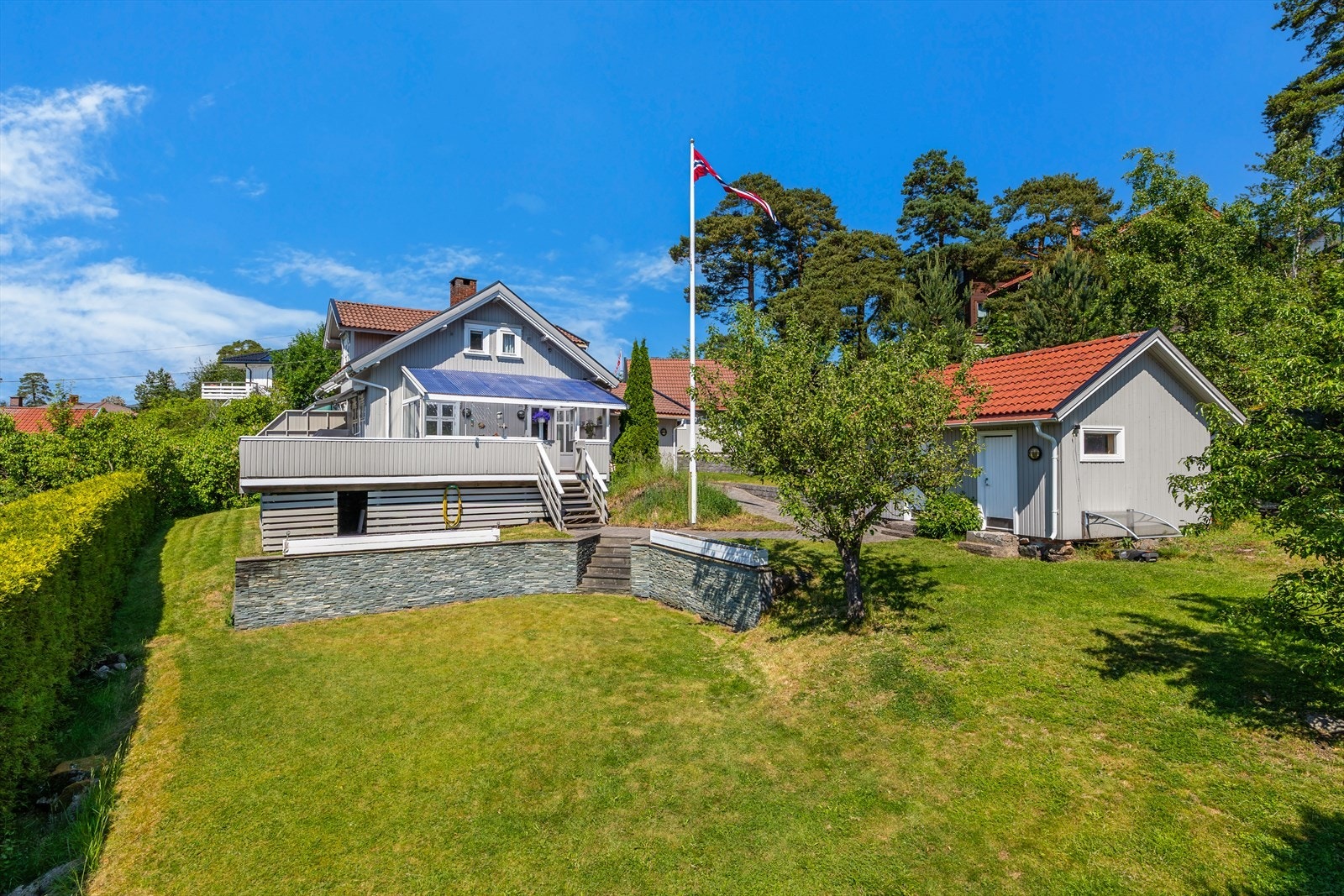 Hagen innbyr fra alt til lek og moro for barn til store familie-/venneselskap. Galleribilde