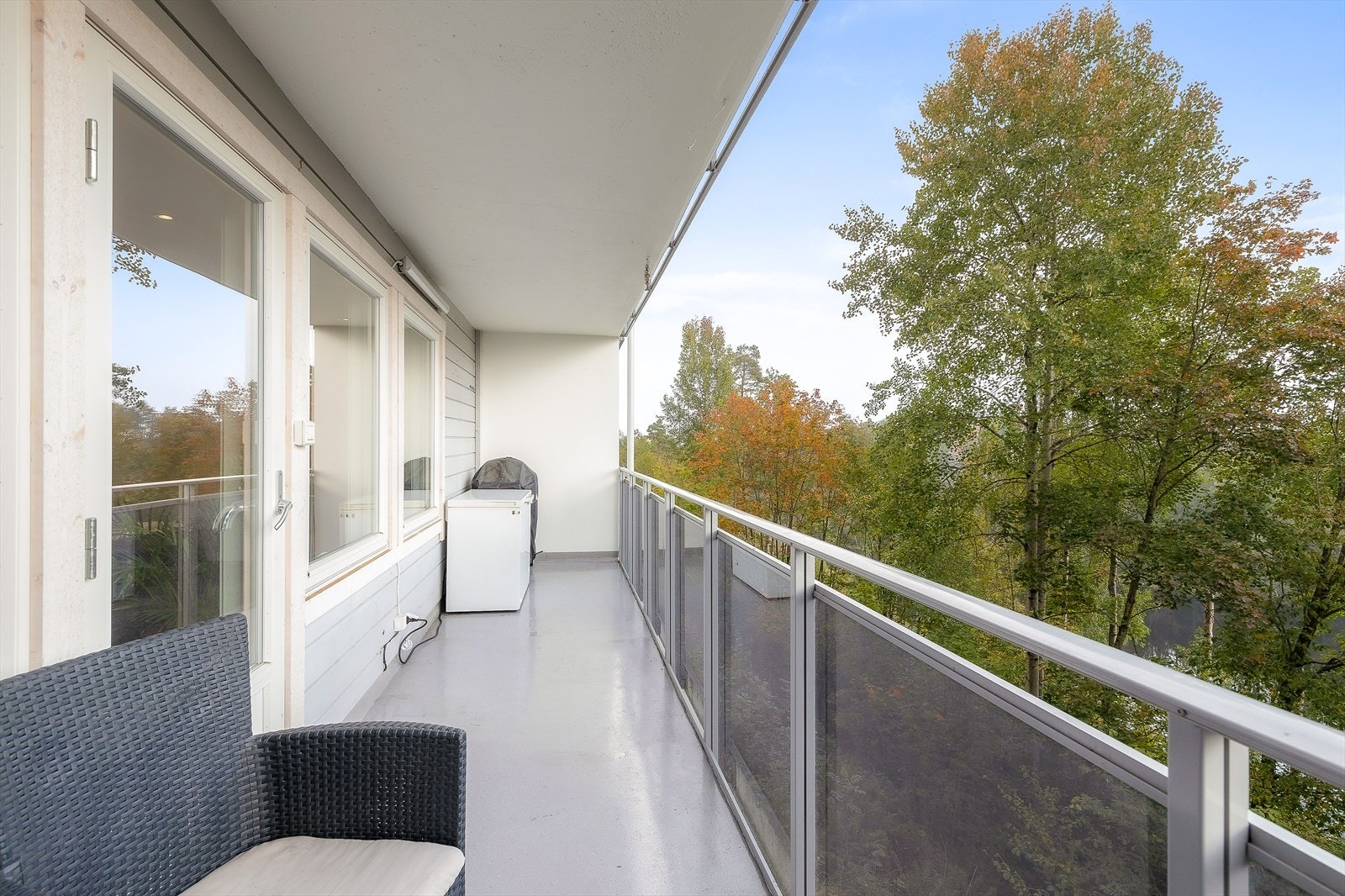 Her har du plass til grill, og en hyggelig sittegruppe. Galleribilde