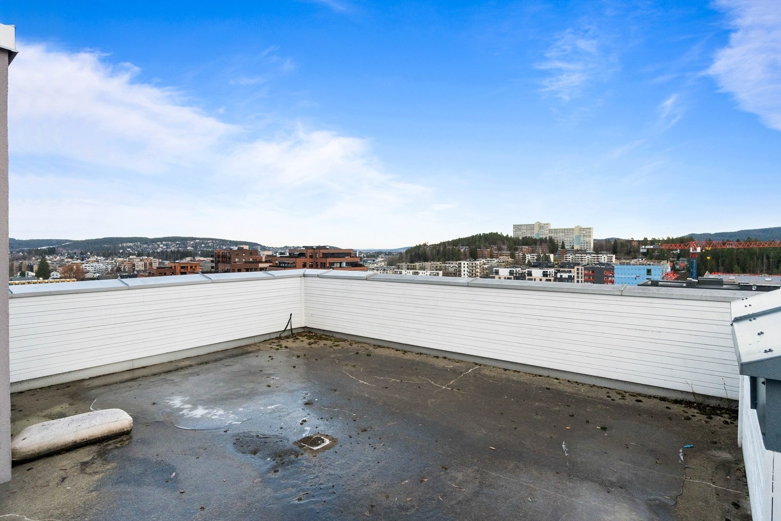 Bygget har en felles takterrasse. Galleribilde