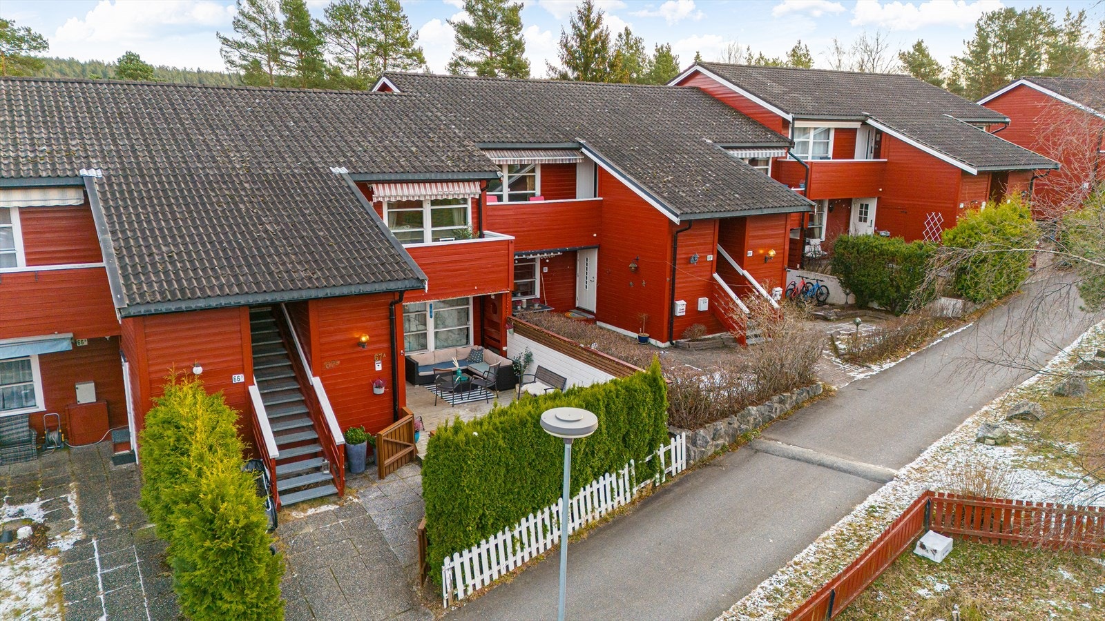 Velkommen til Lerdalstoppen 67A! Presenteres av lokalmegler Arsalan Syed v/ Eiendomsmegler 1 Galleribilde