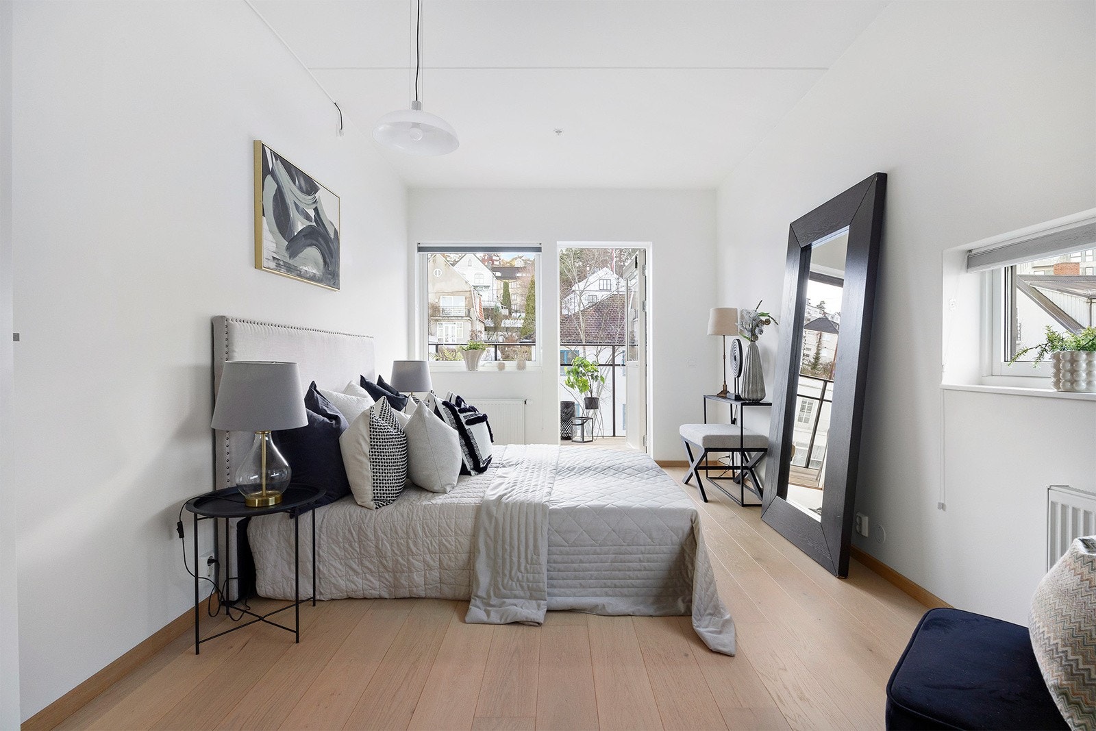 Hovedsoverom med utgang til sydøstvendt balkong Galleribilde