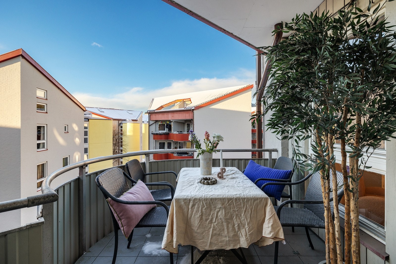 I likhet med takterrassen er også dette en superfin plass for lange og late sommerdager! Galleribilde