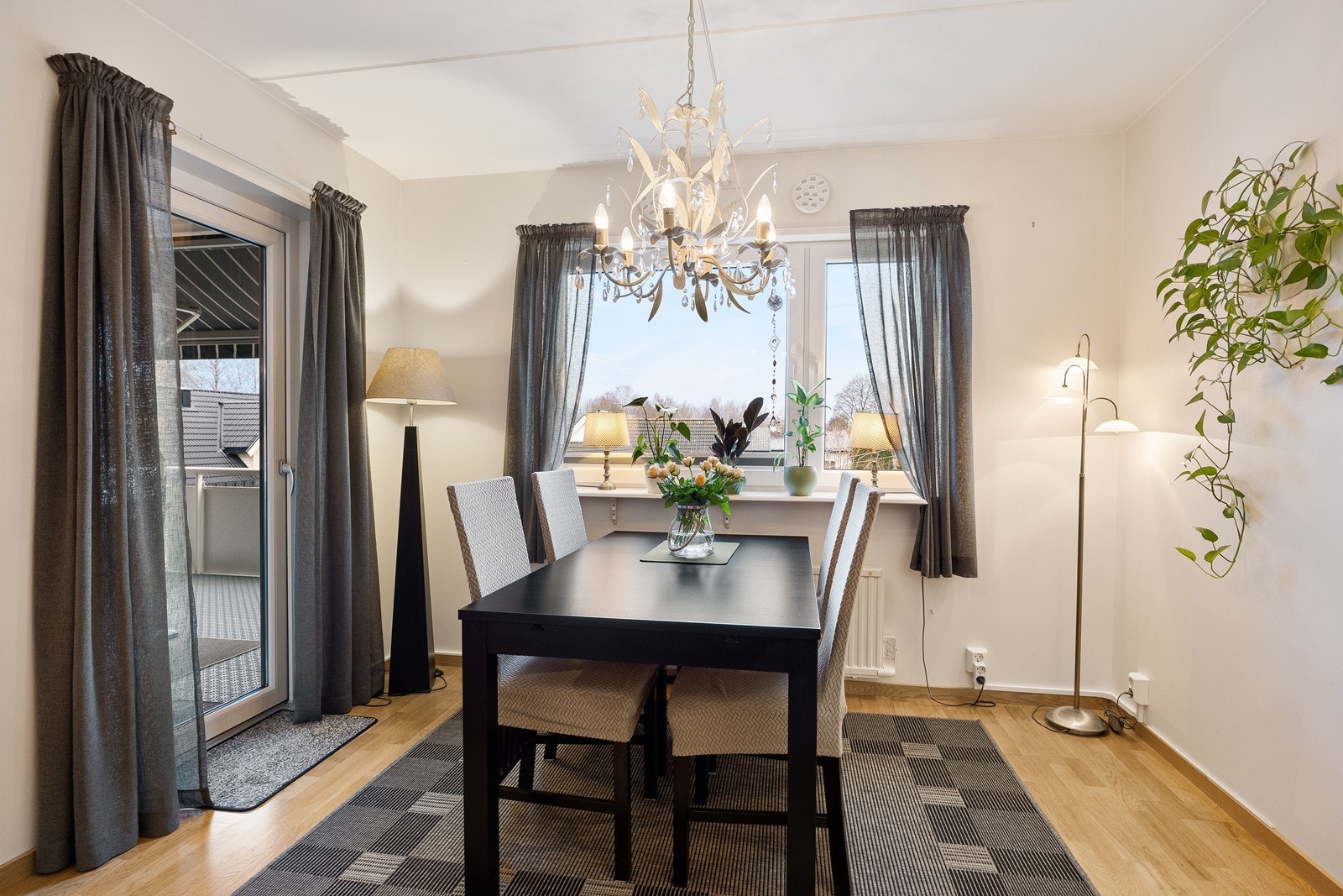 Her kan du samle famlie og venner til hyggelige lag. Galleribilde