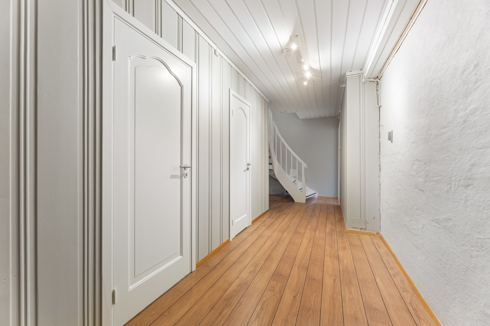 Velkommen ned i boligens underetasje Galleribilde
