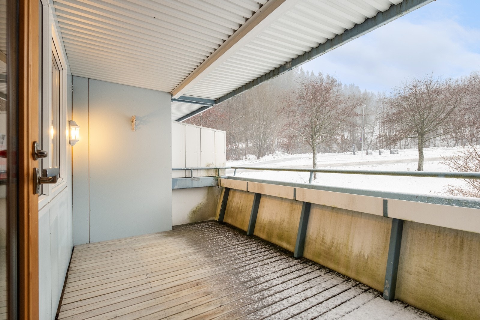 Leiligheten har en vestvendt balkong på 9 kvm med herlig ettermiddags- og kveldssol. Galleribilde