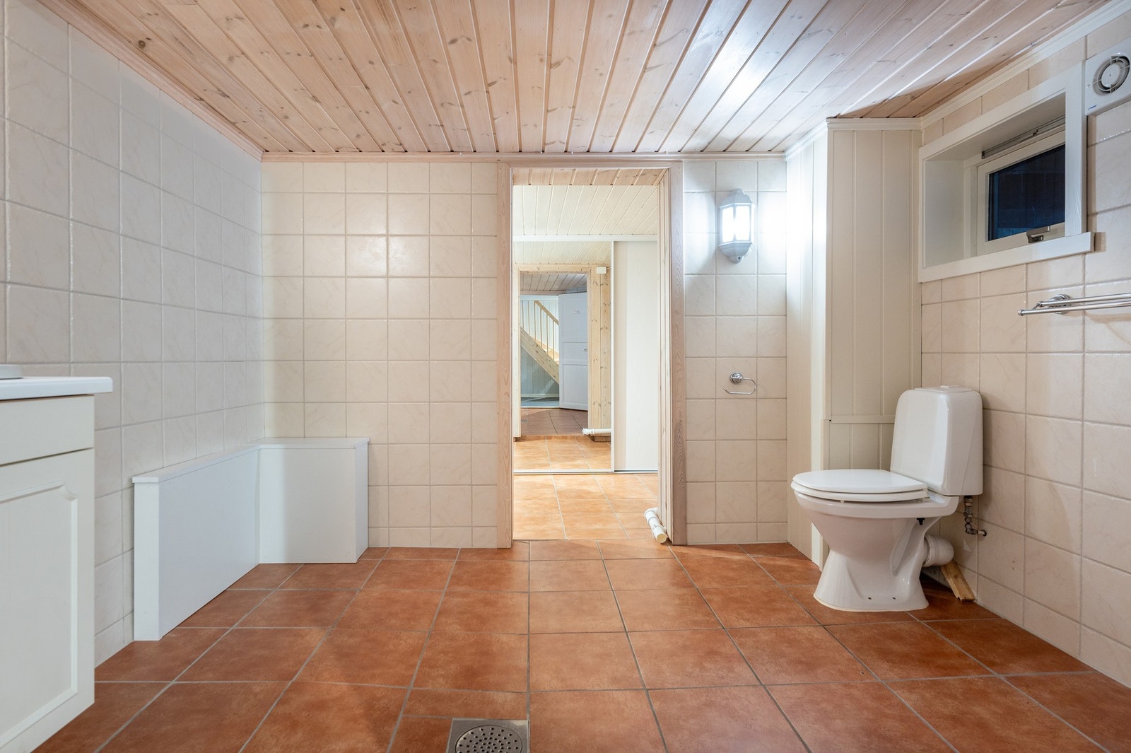 Dette rommet er romslig og praktisk. Galleribilde