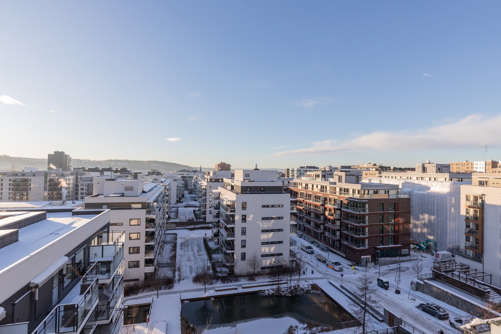 Fra takterrassen har du en flott utsikt Galleribilde