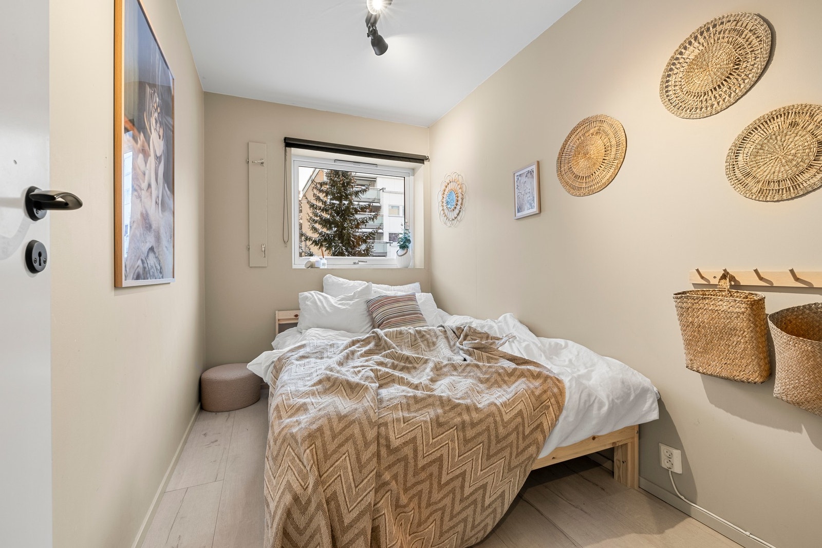 De to andre soverommene passer ypperlig som kontor, gjesterom eller barnerom. Galleribilde