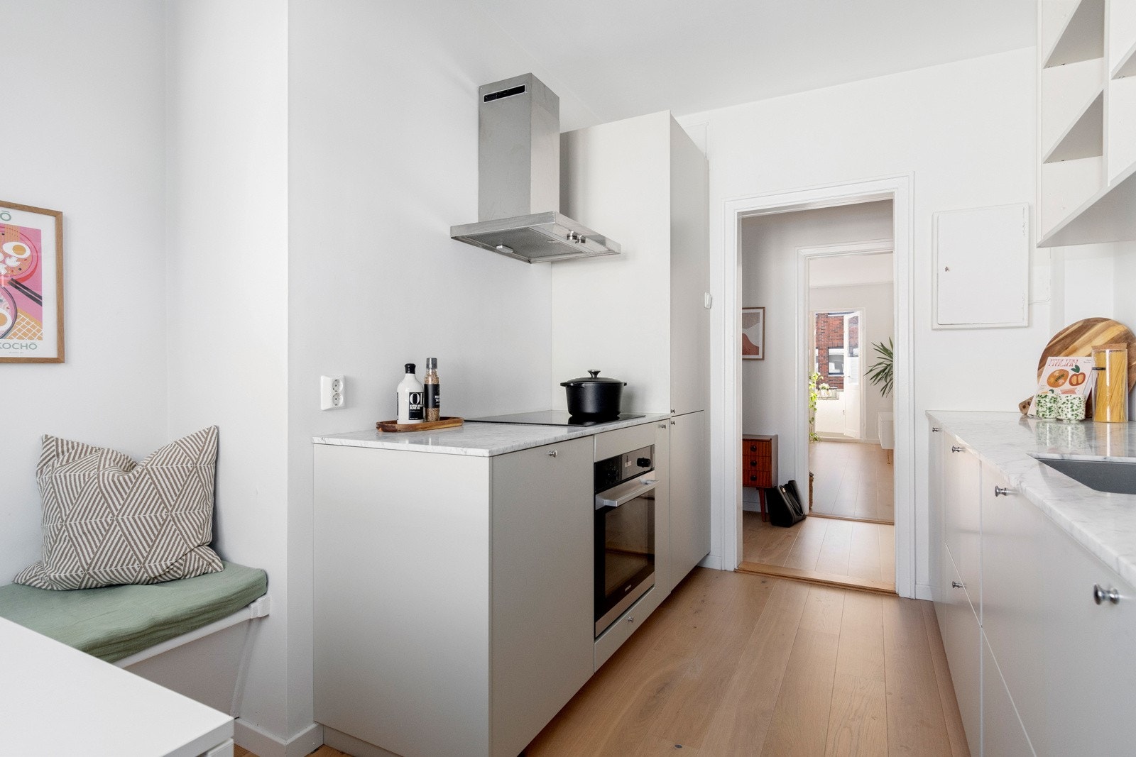 Flott moderne kjøkken fra 2002. Galleribilde