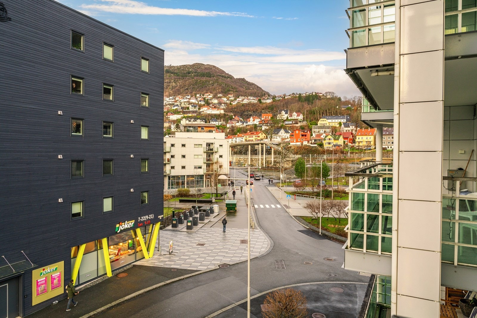 Utsikt fra balkongen. Galleribilde
