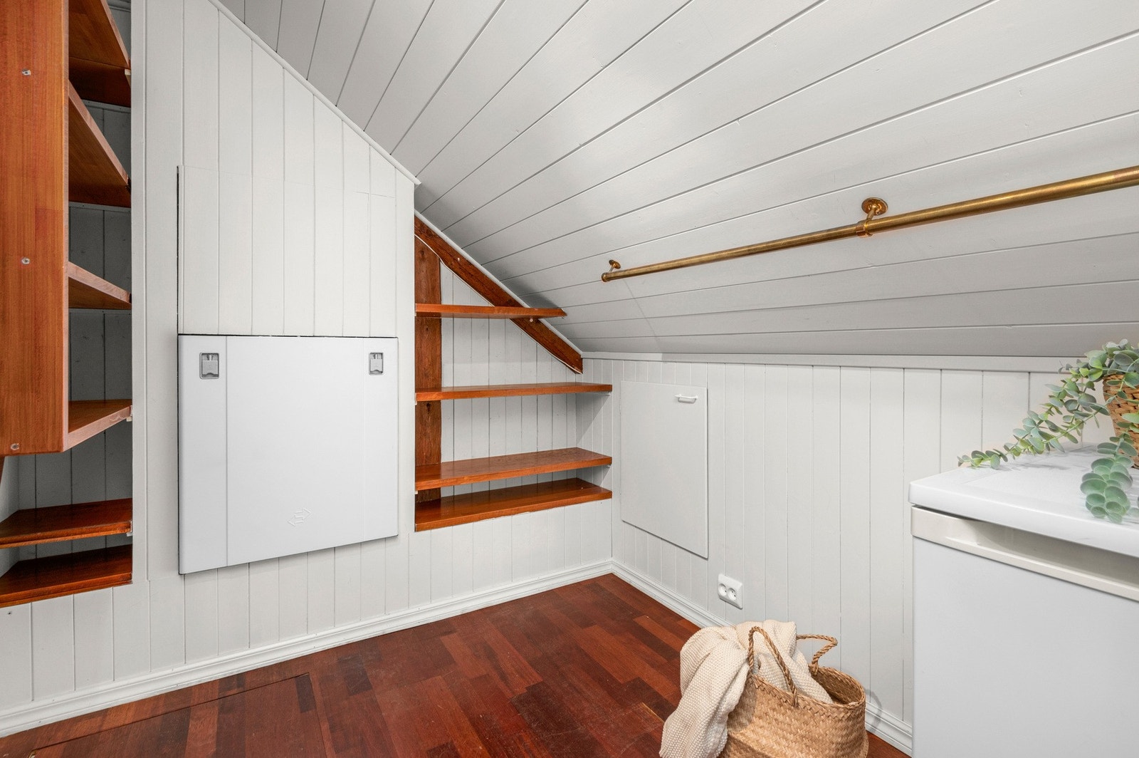 Aggregat for balansert ventilasjon tilhører boligen under. Galleribilde