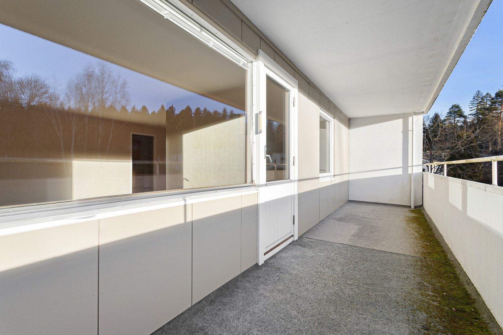 Balkonger skal bli innglasset i 2025 av brl Galleribilde