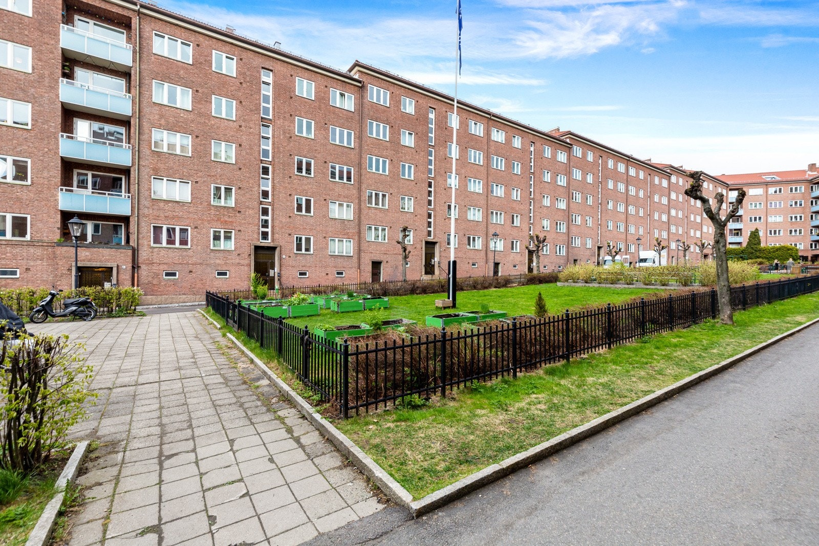 En grønn oase på sommerhalvåret. Galleribilde