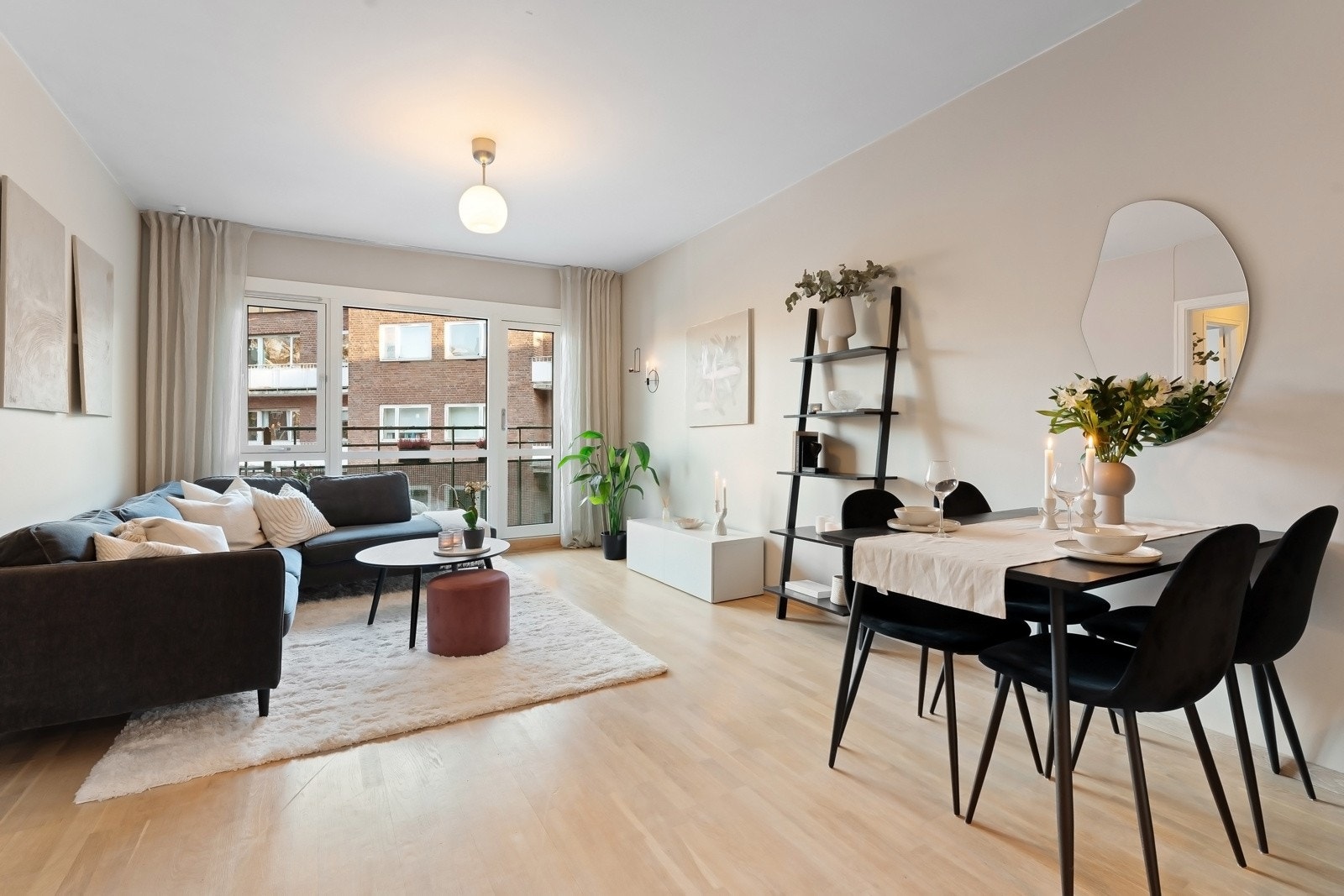 Velkommen til Casparis gate 3 - Presentert av Ulrik Bøe V/Privatmegleren Dyve & Partnere Galleribilde