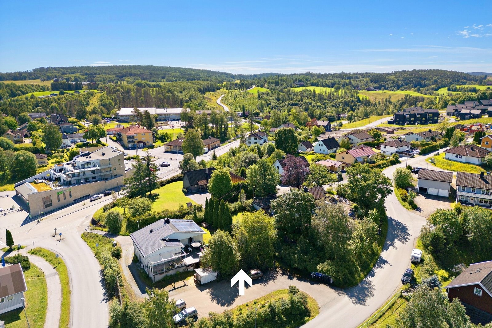 Markering viser hvor man omtrent kan gå opp for å besikte tomten Galleribilde
