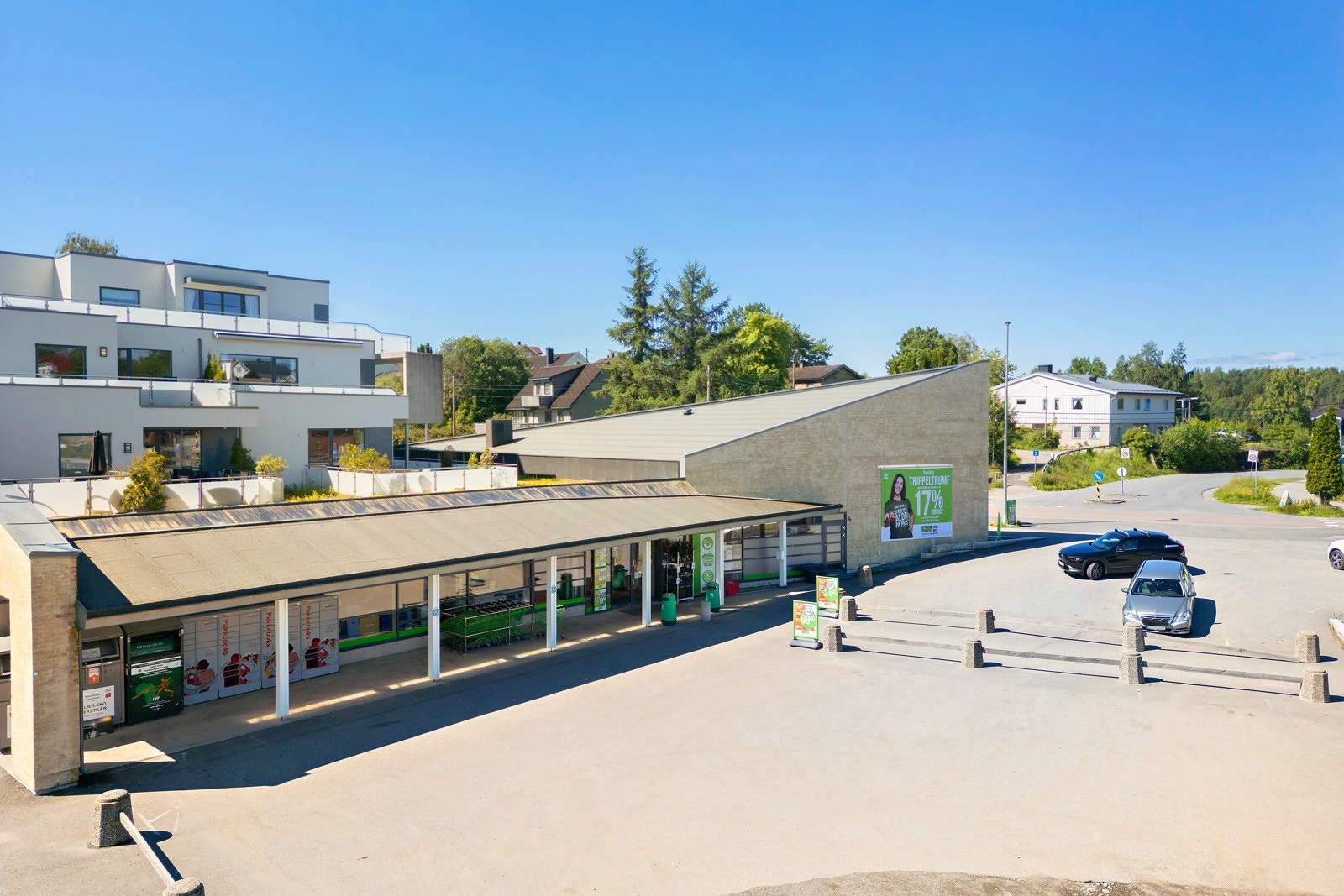 Matbutikk i umiddelbar nærhet Galleribilde