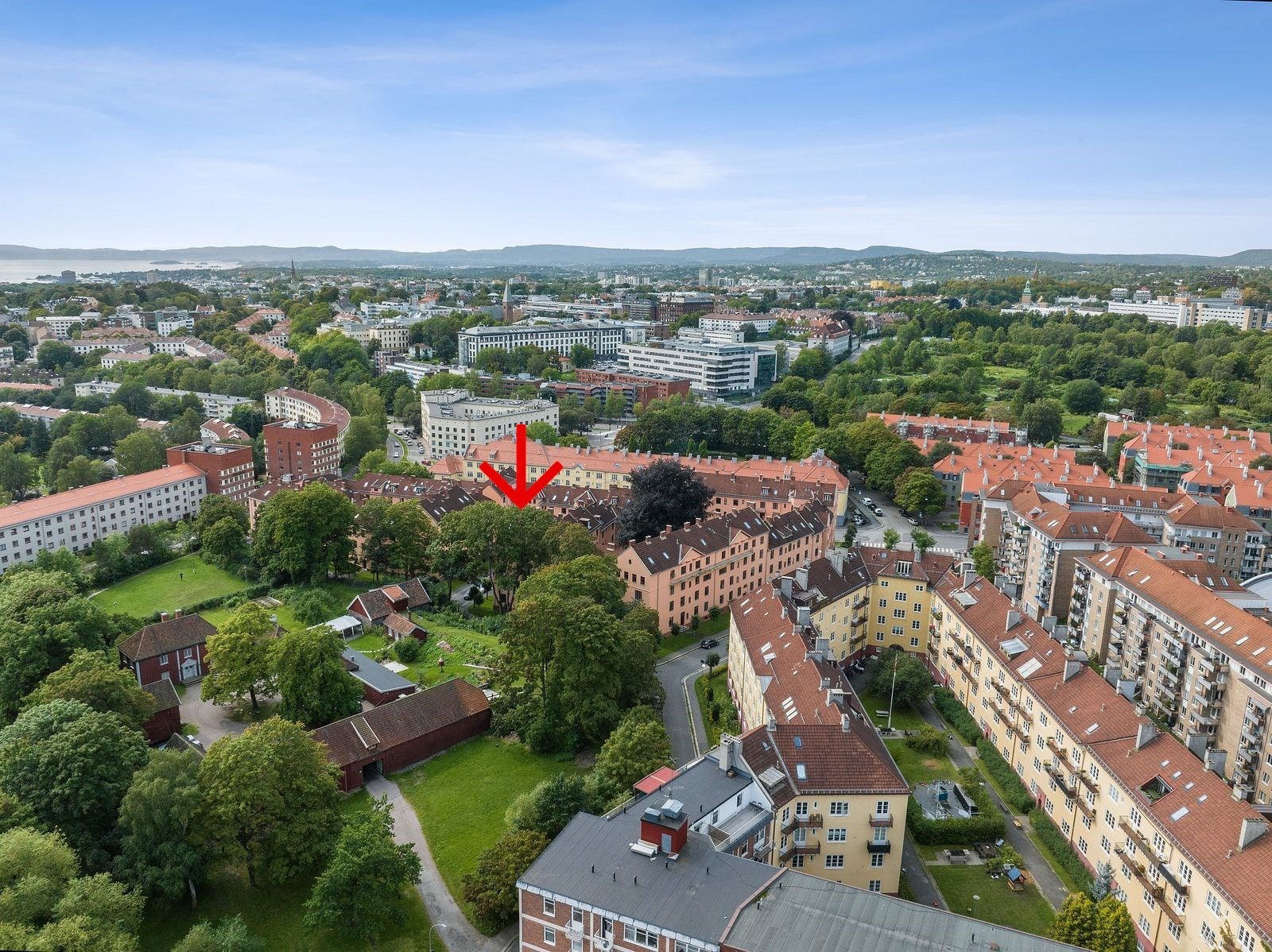 Tilbaketrukket og rolig beliggenhet Galleribilde