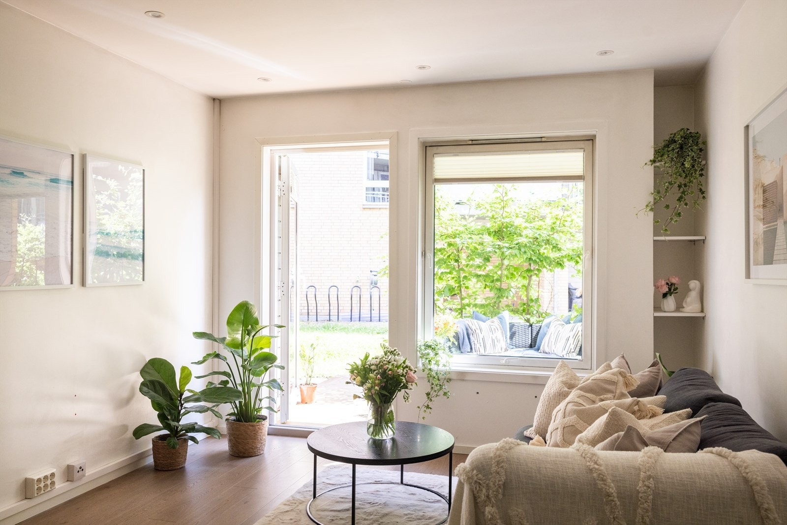 - Lys og hyggelig stue - Galleribilde