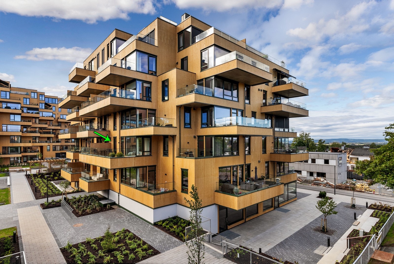 Nyoppført bygg i 2023 med høy standard og kvalitet i materialvalg. Galleribilde