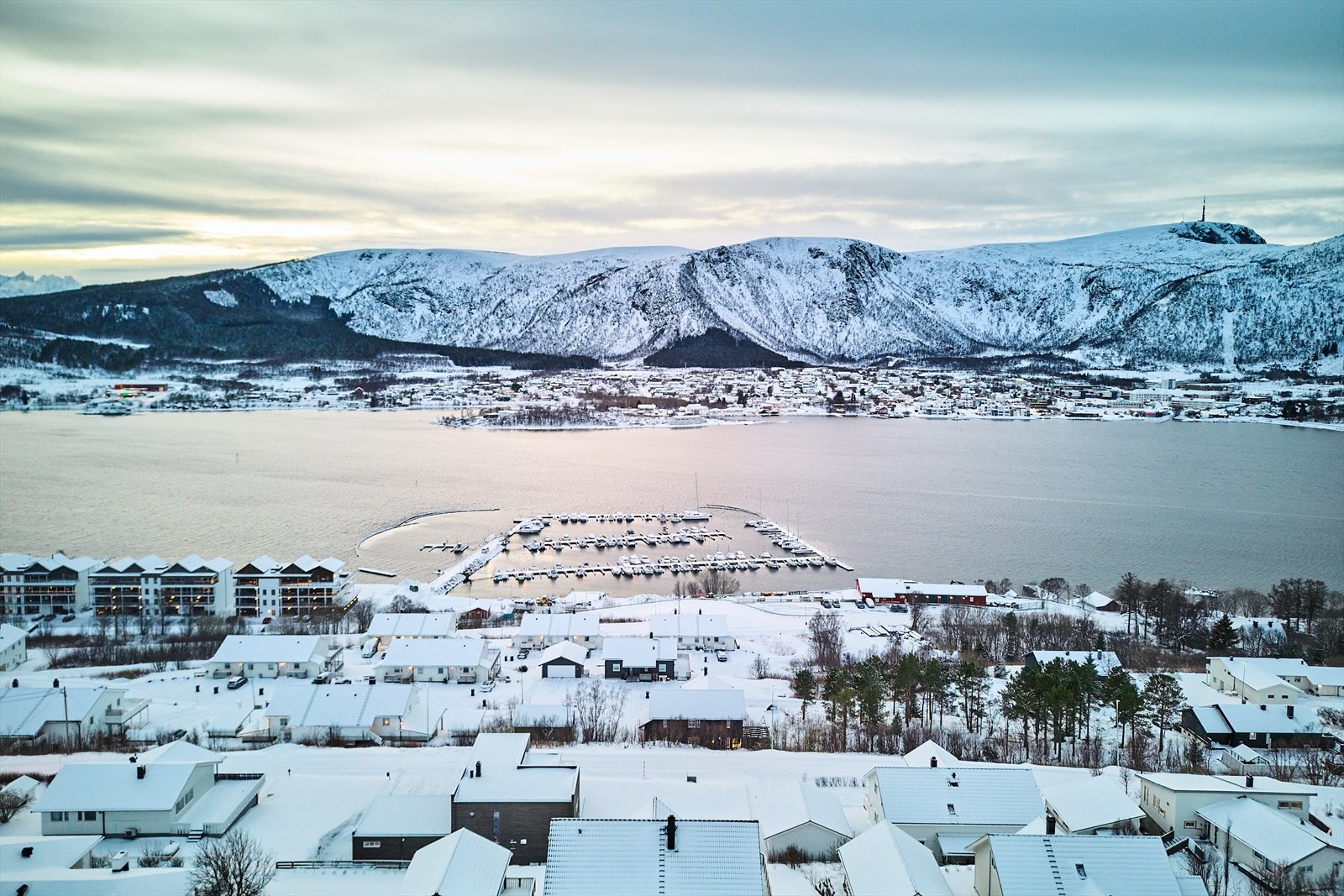 Det er kort vei til både skole og barnehage Galleribilde