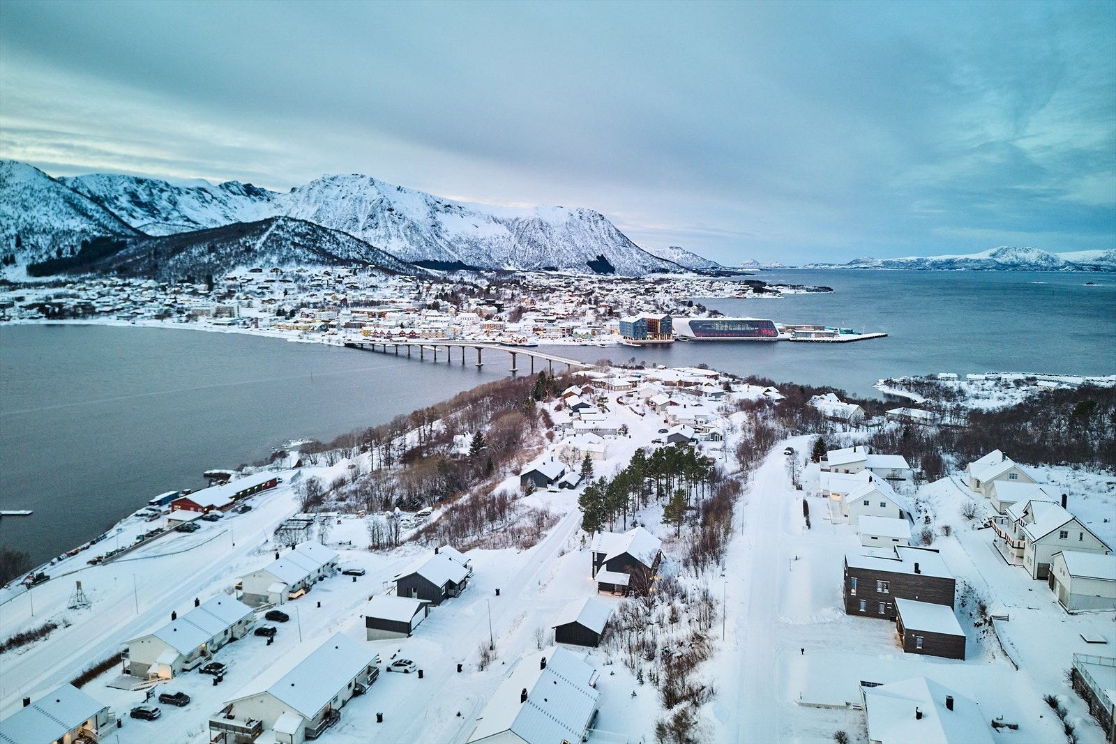 Dagligvare og kjøpesenter innen kort kjøreavstand Galleribilde